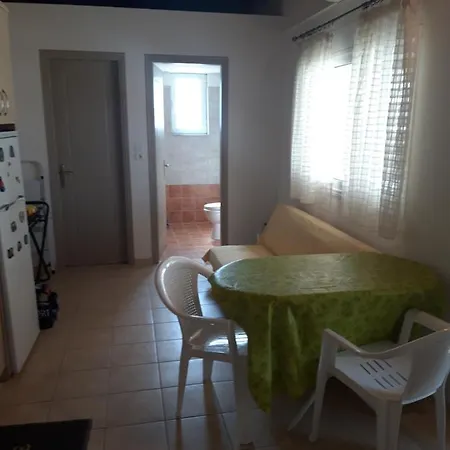 Matthea Koutsi Nemeas Holiday home Koutsion